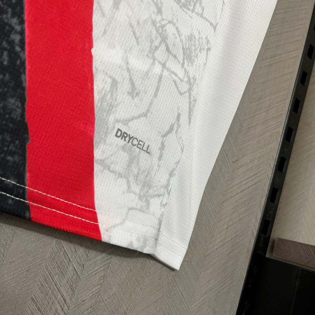 2025 26 Manchester City Home and Away Jersey