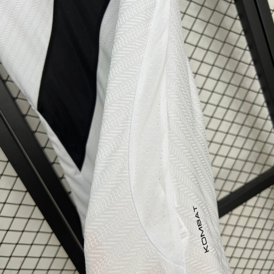 25 26 Women's Vasco da Gama Away