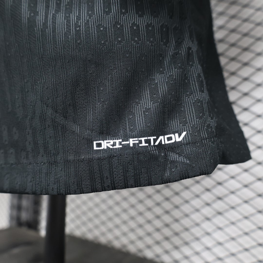 24 25 Players Corinthians Away