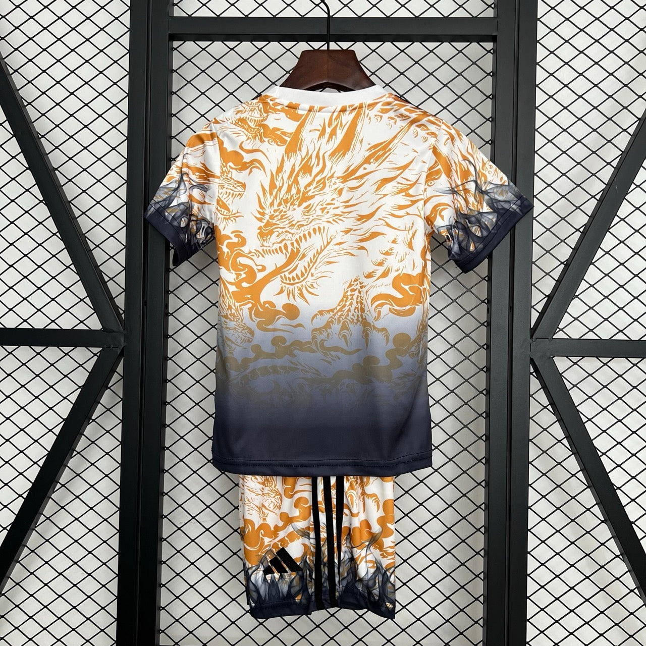 25 26 Kids Real Madrid Special Edition White Gold