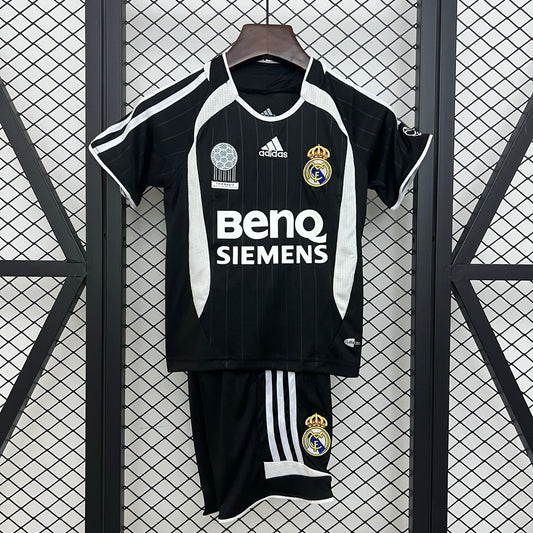 Kids Real Madrid 06/07 Away