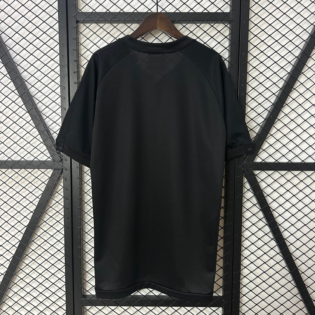 24 25 Vasco da Gama Black Jersey
