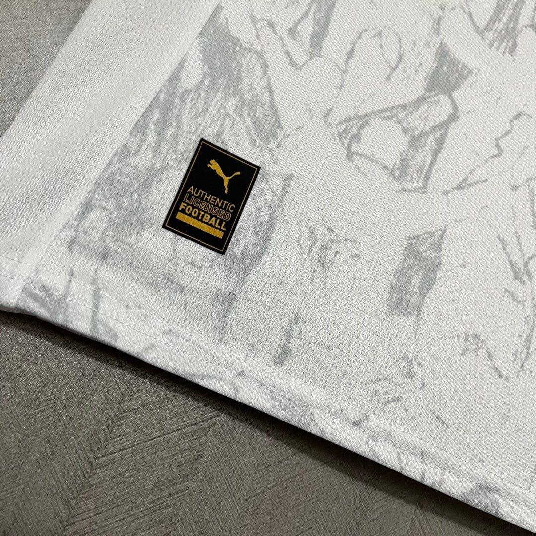 2025 26 Manchester City Home and Away Jersey