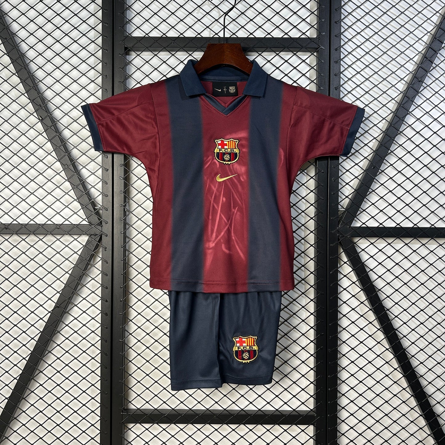 25/26 Kids Barcelona Special