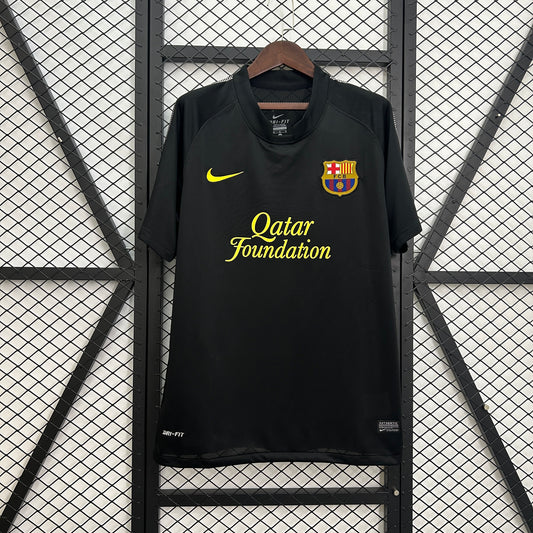 Retro Barcelona 11/12 Away