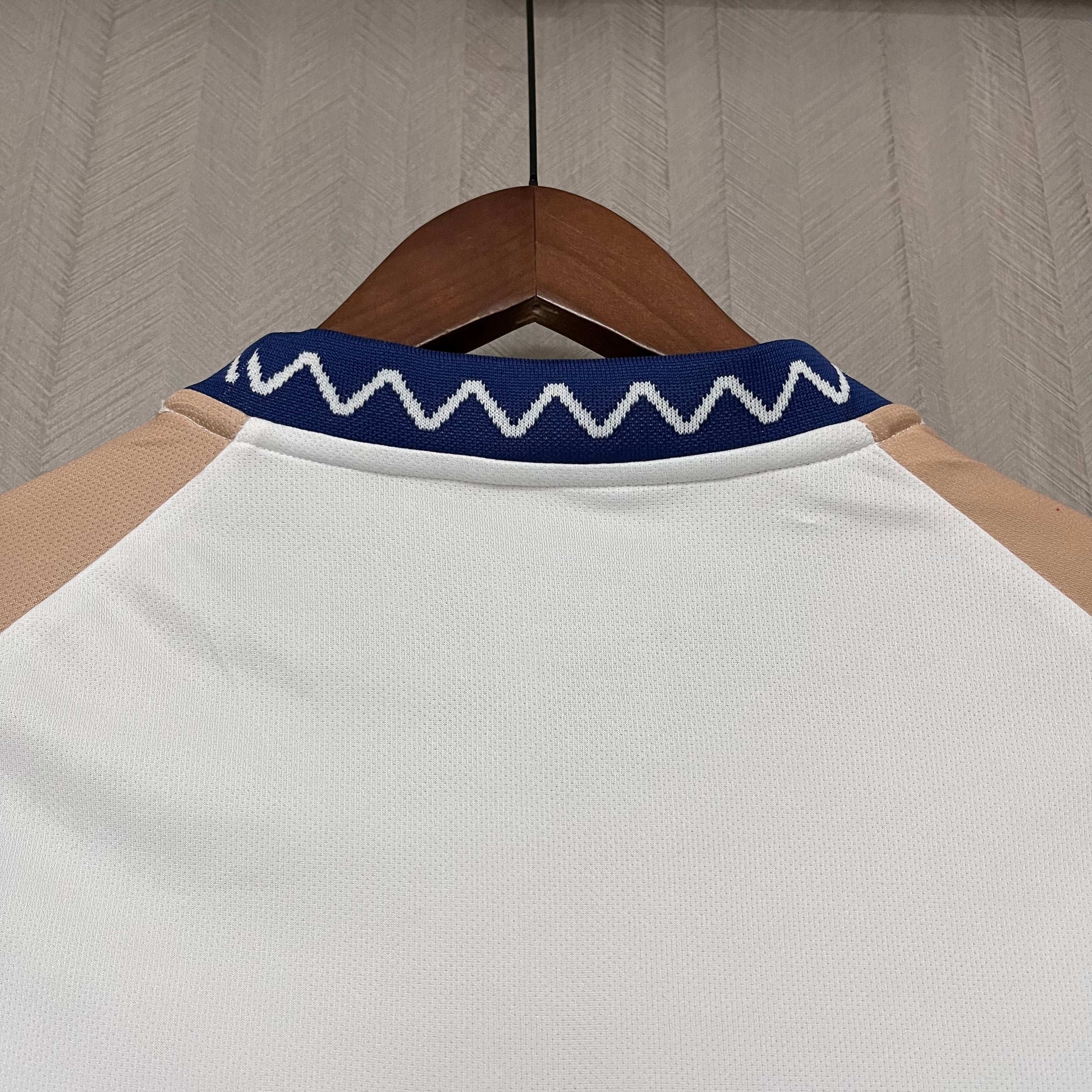 2024/25 Japan Special Edition Waves