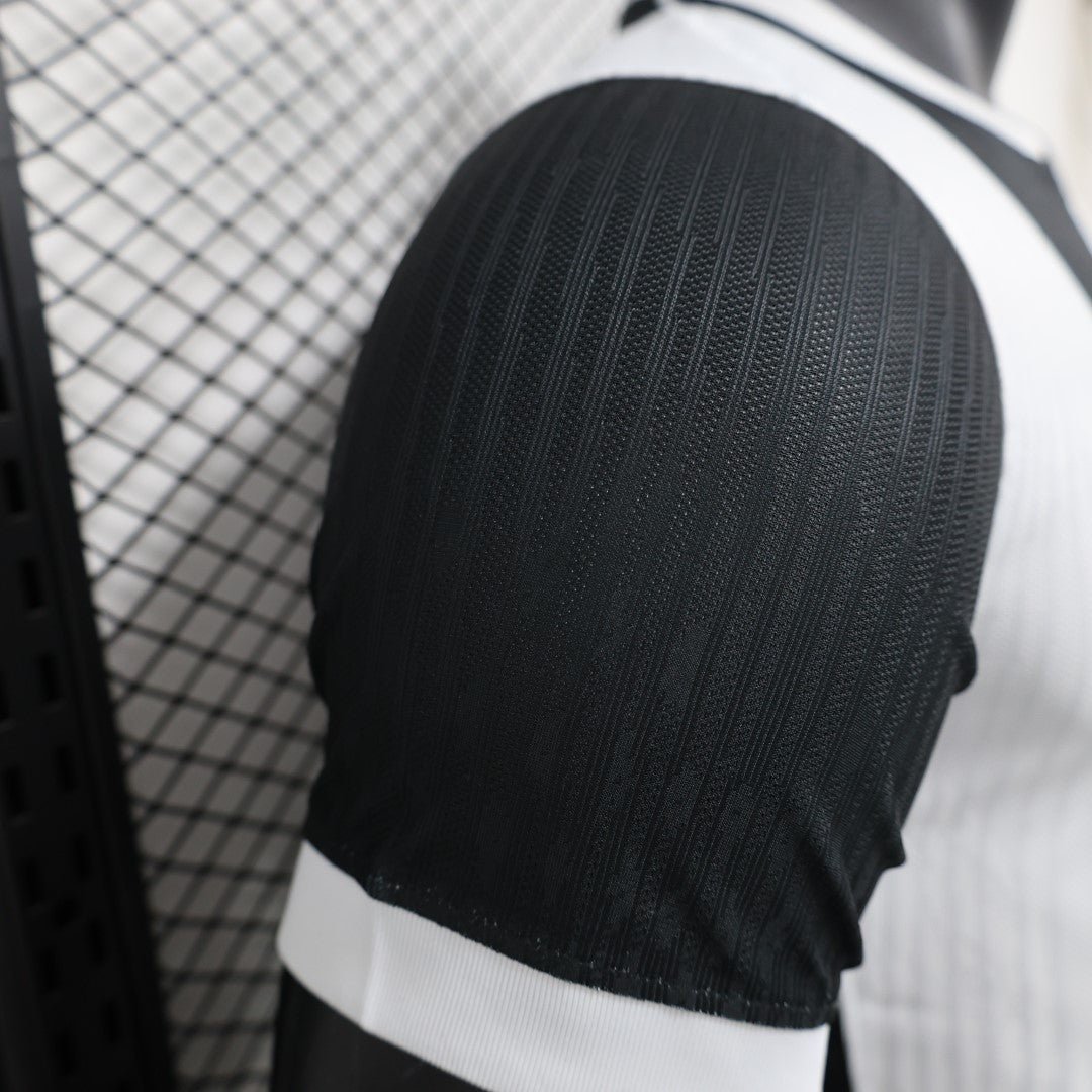 24 25 Player Corinthians Third Away