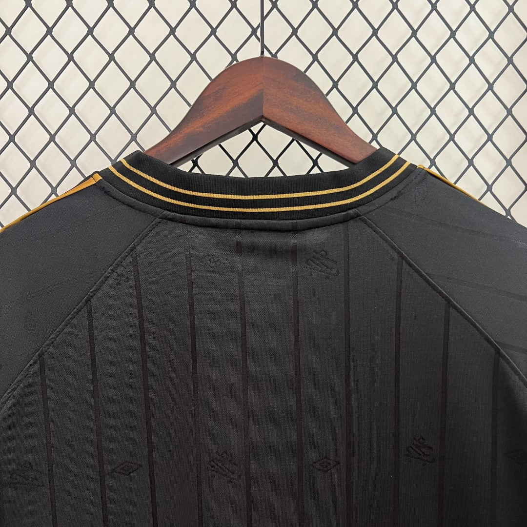 Retro Santos Commemorative Edition Charlie Brown