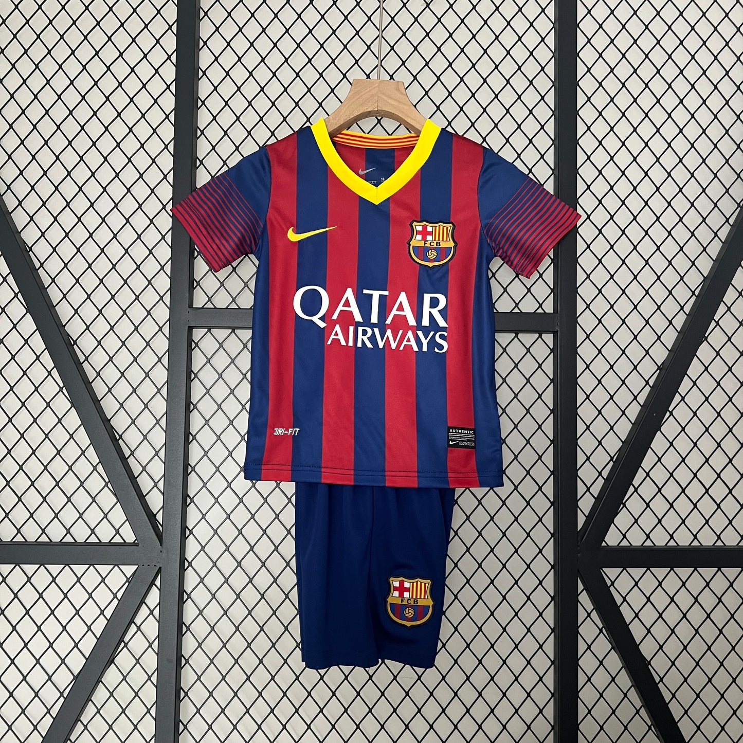 Kids Barcelona 13/14 Home