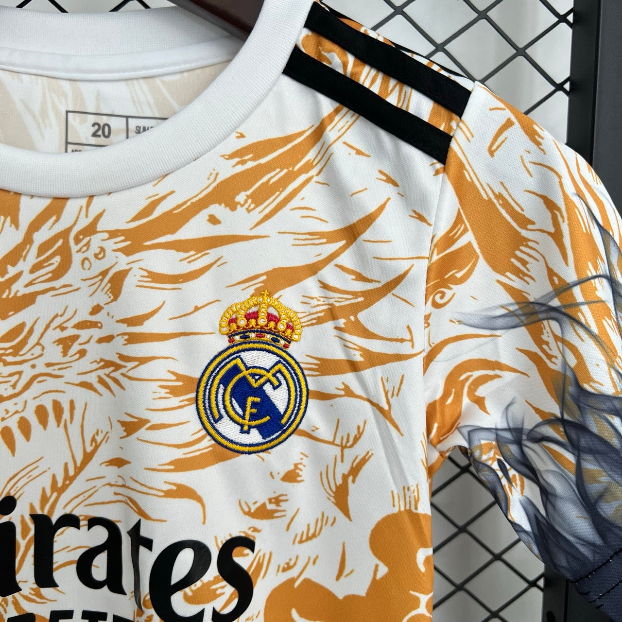 25 26 Kids Real Madrid Special Edition White Gold