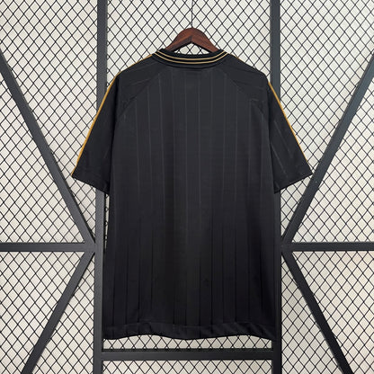 Retro Santos Commemorative Edition Charlie Brown