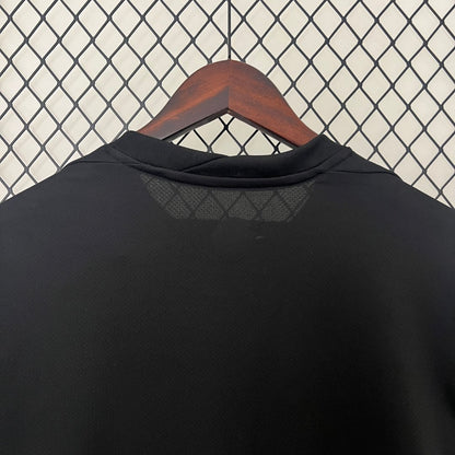 24 25 Corinthians Away